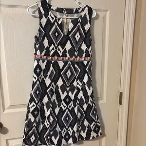 Stylish Black and White Uncle Frank Dress size small